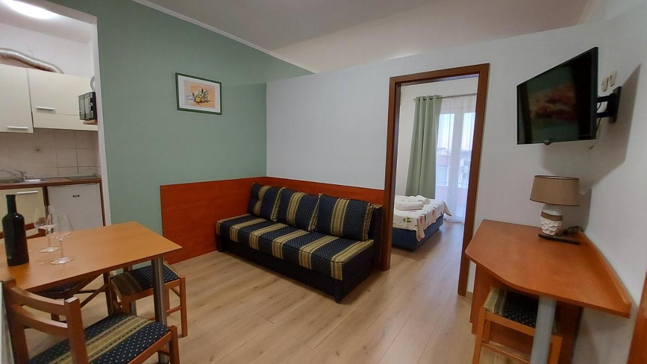 Villa Rossa Tučepi Eksteriør bilde
