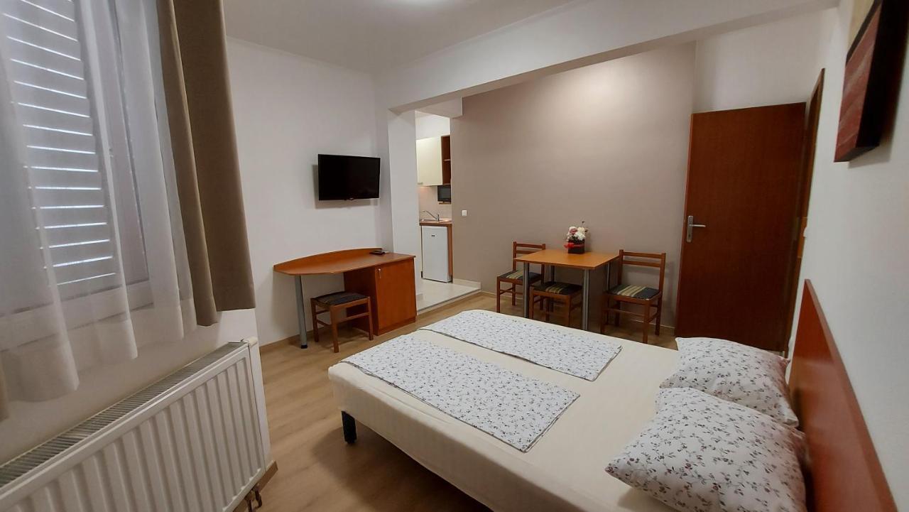 Villa Rossa Tučepi Eksteriør bilde